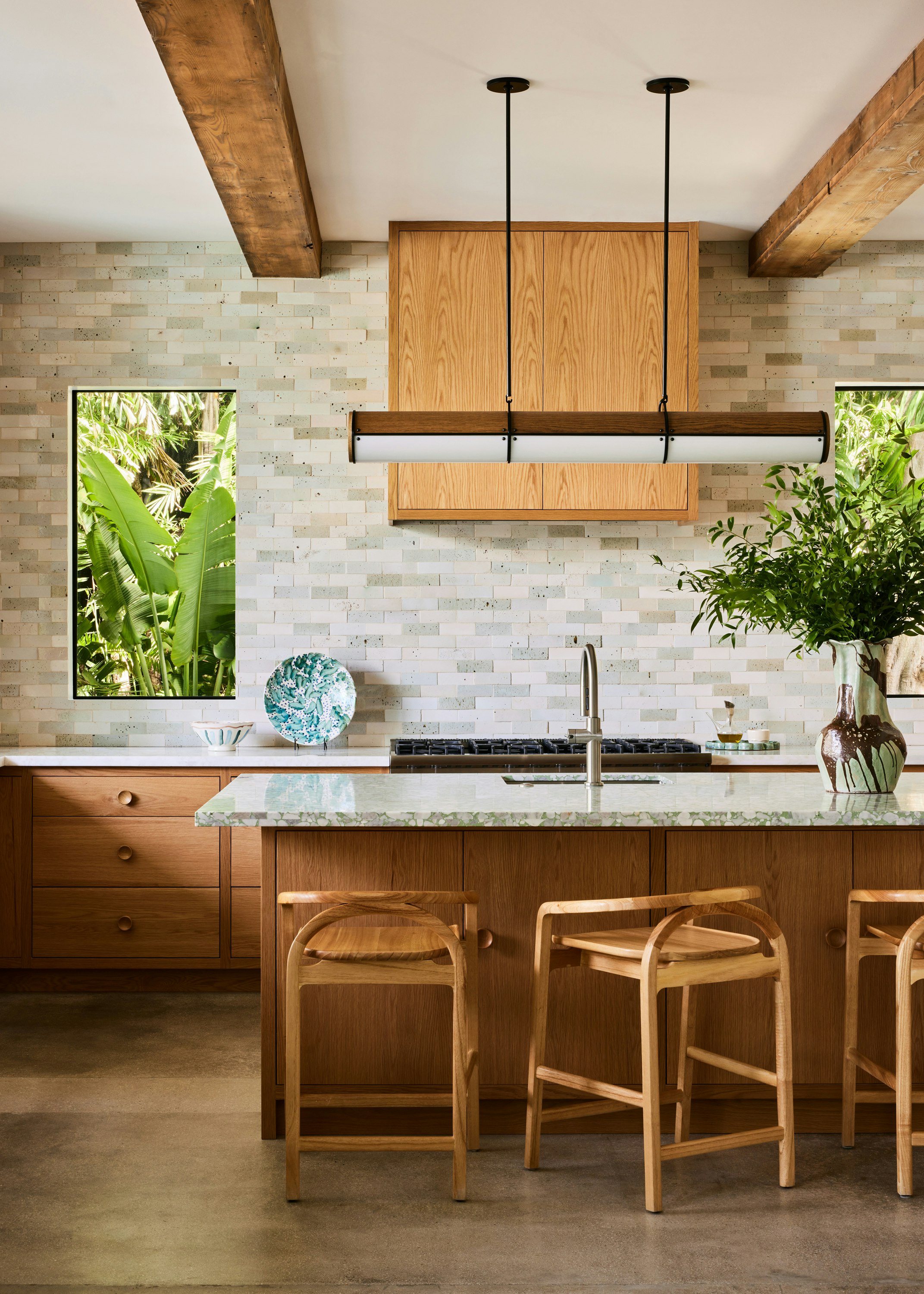 00 HERO MOBILE Sea Ranch Kitchen 009