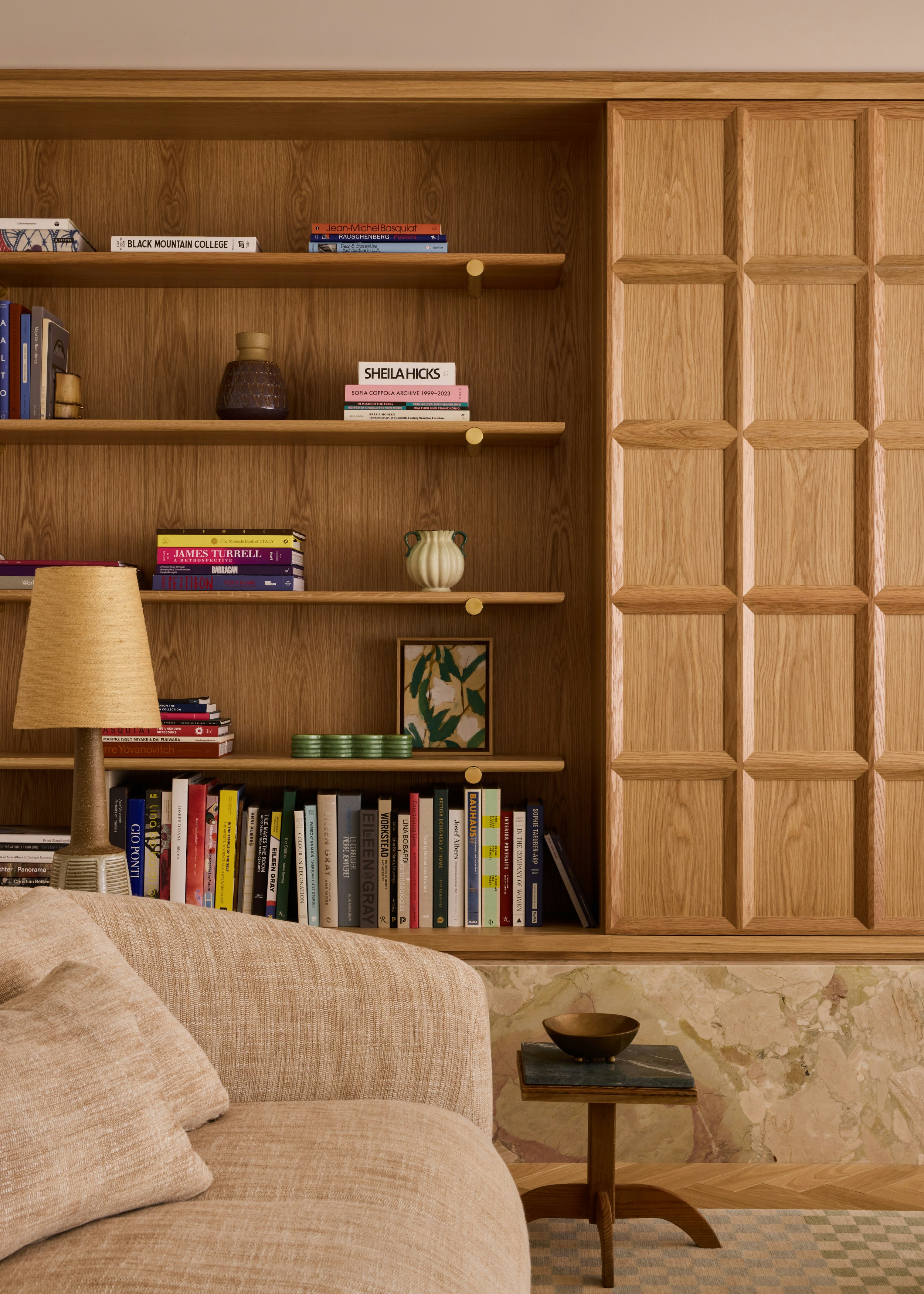 05 Grove Townhouse Living Room 032