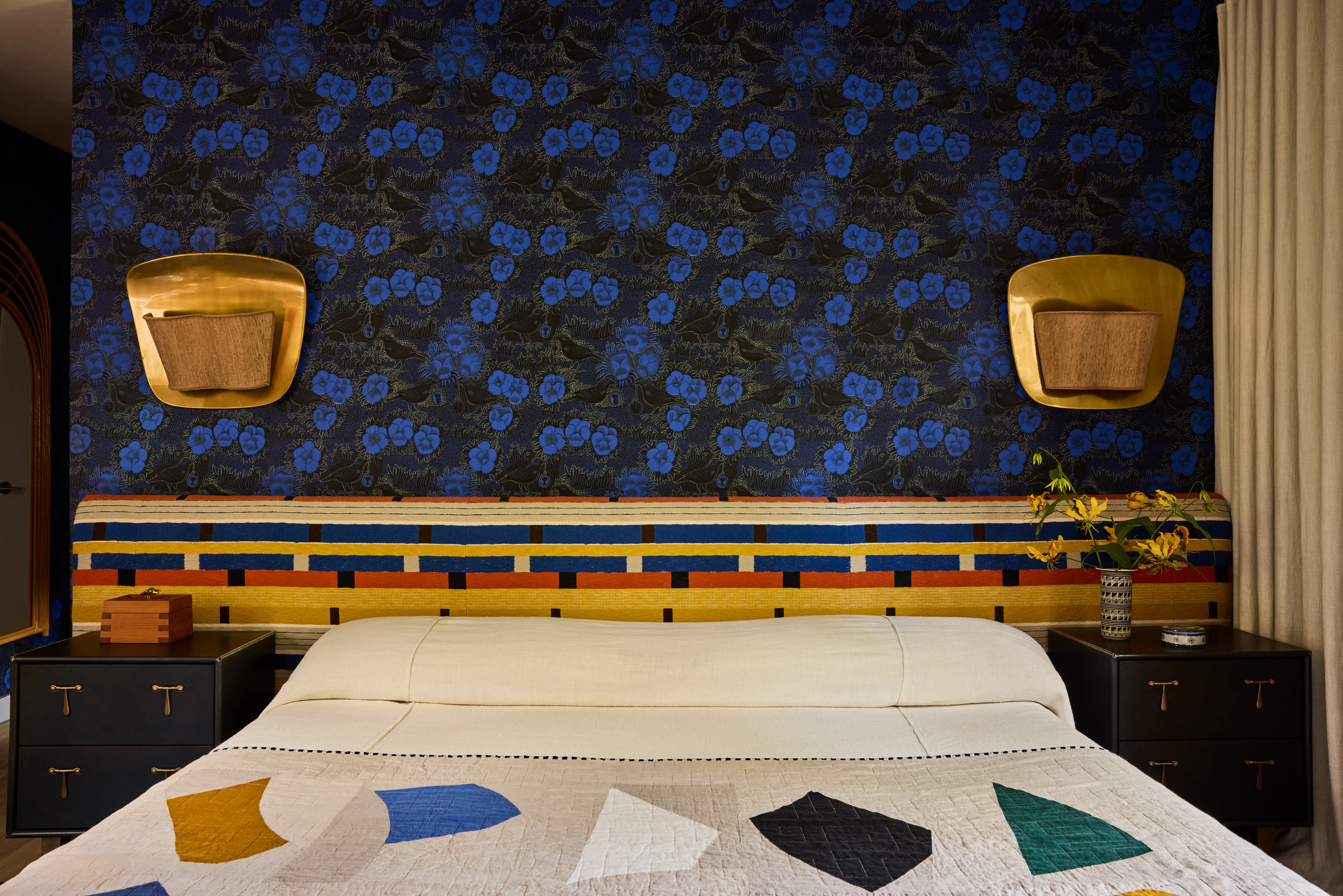 16 The Roads Primary Bedroom 006