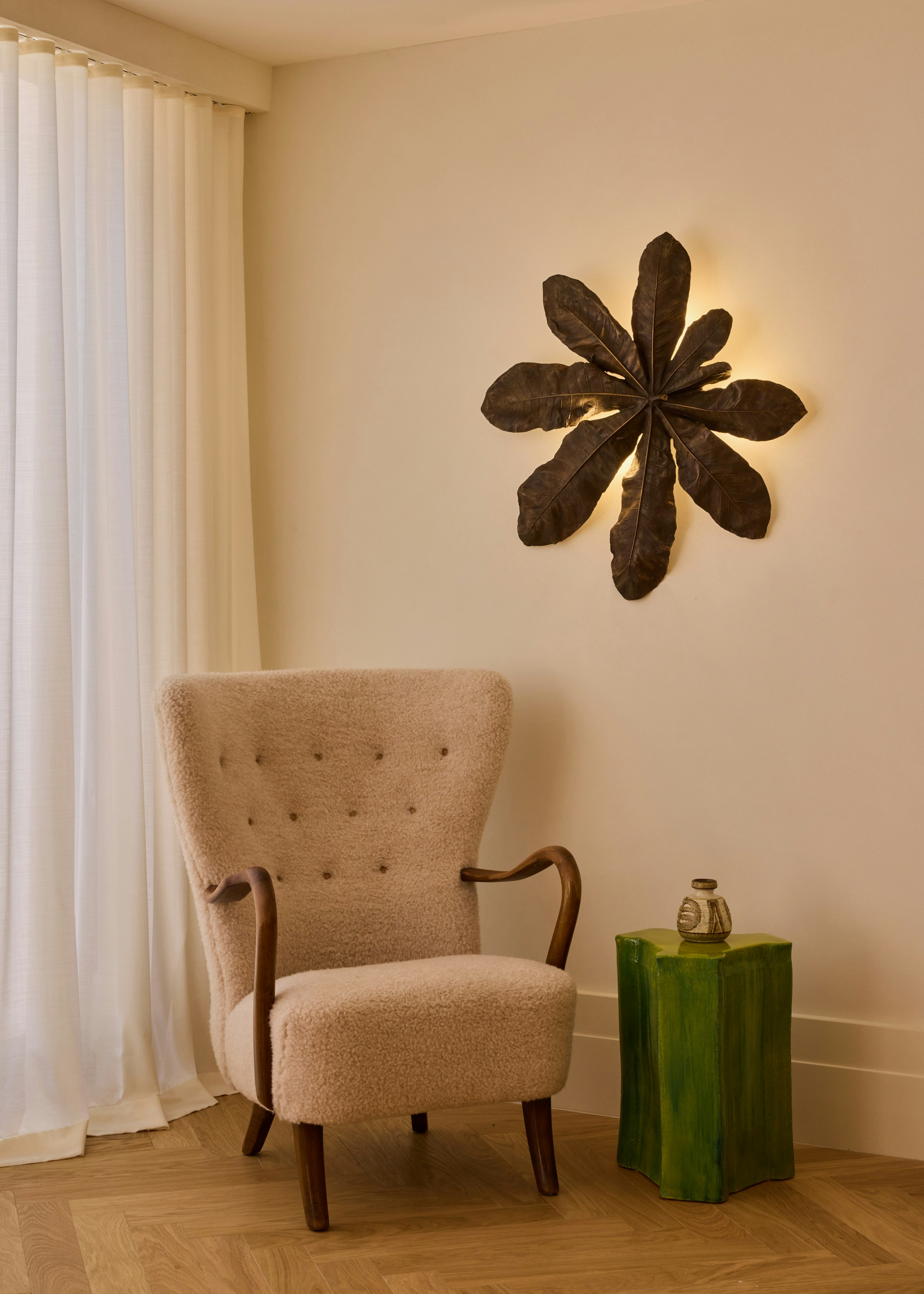 25 Grove Townhouse Living Room 040